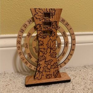 BRAND NEW Perpetual Calendar, Wooden Disc Perpetual Desk Calendar, Vintage Wood